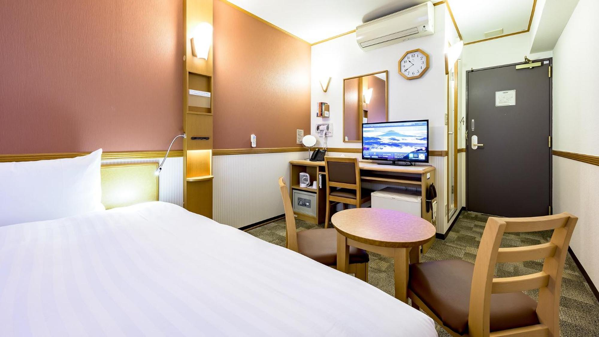 Toyoko Inn Takasaki Eki Nishi Guchi No 2 Habitación foto